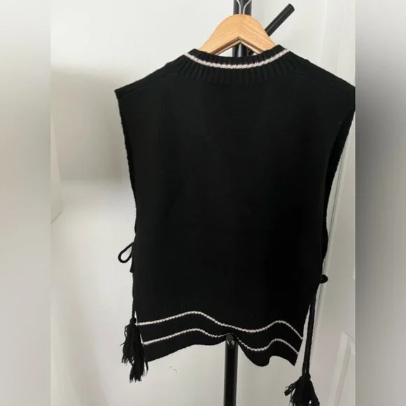 NWT FREE PEOPLE All Star Stripe Poncho In Black MSRP $68 - Picture 12 of 12